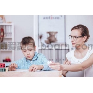 自闭症儿童的刻板行为如何改善?